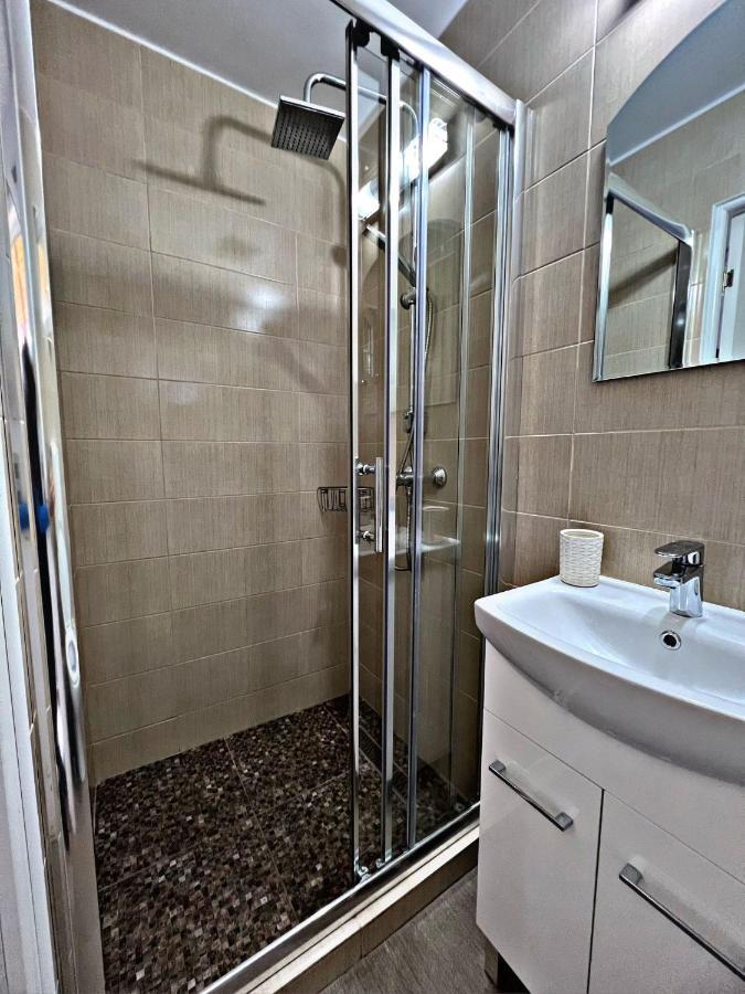 מלון סובאטה Casa Milla מראה חיצוני תמונה